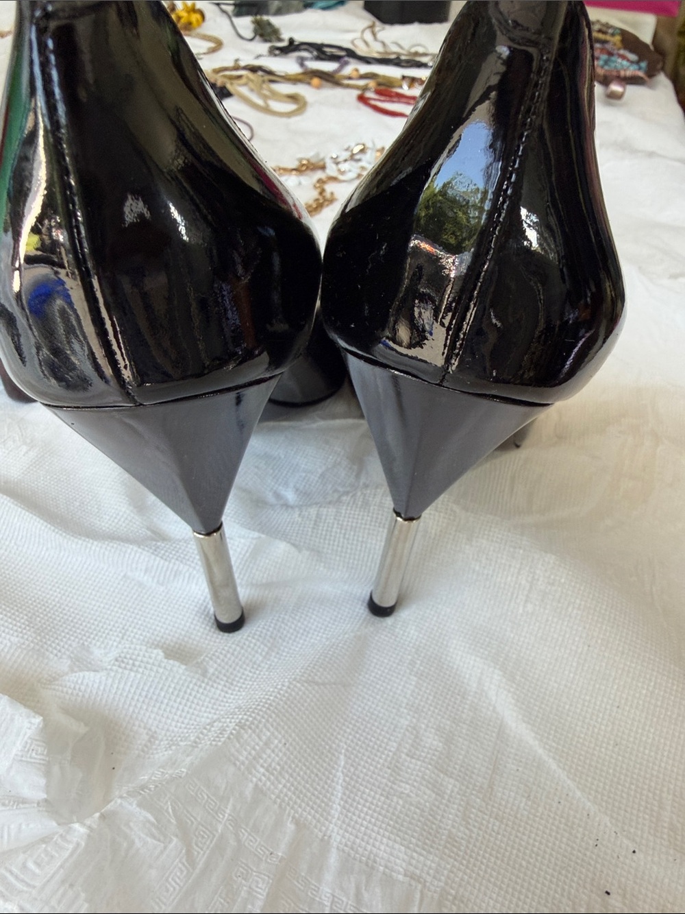 Marc by Marc Jacobs Black Patent Open-Toe Pumps